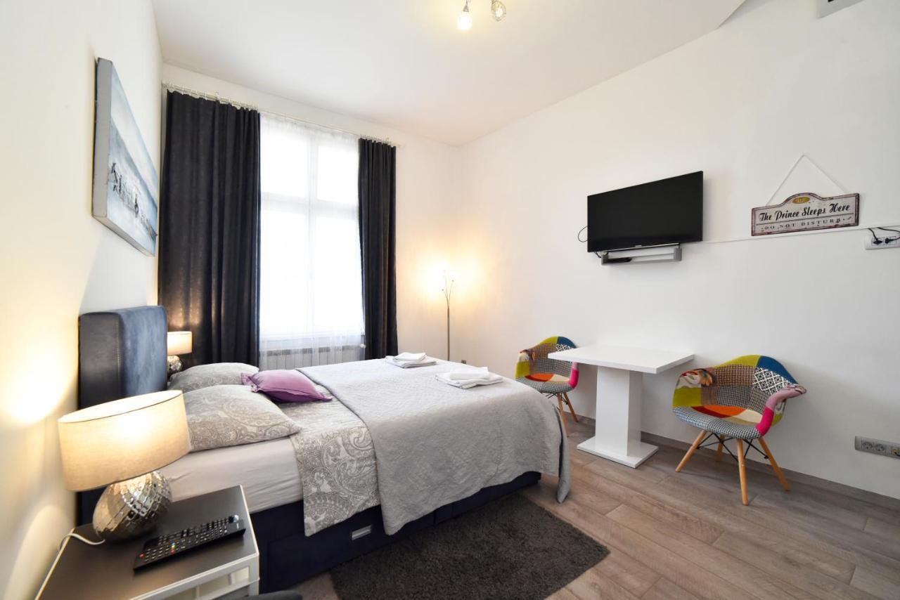 Deluxe Apartments Ria ザグレブ エクステリア 写真