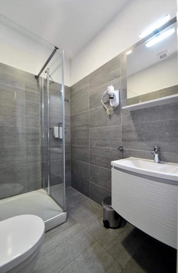 Deluxe Apartments Ria ザグレブ エクステリア 写真