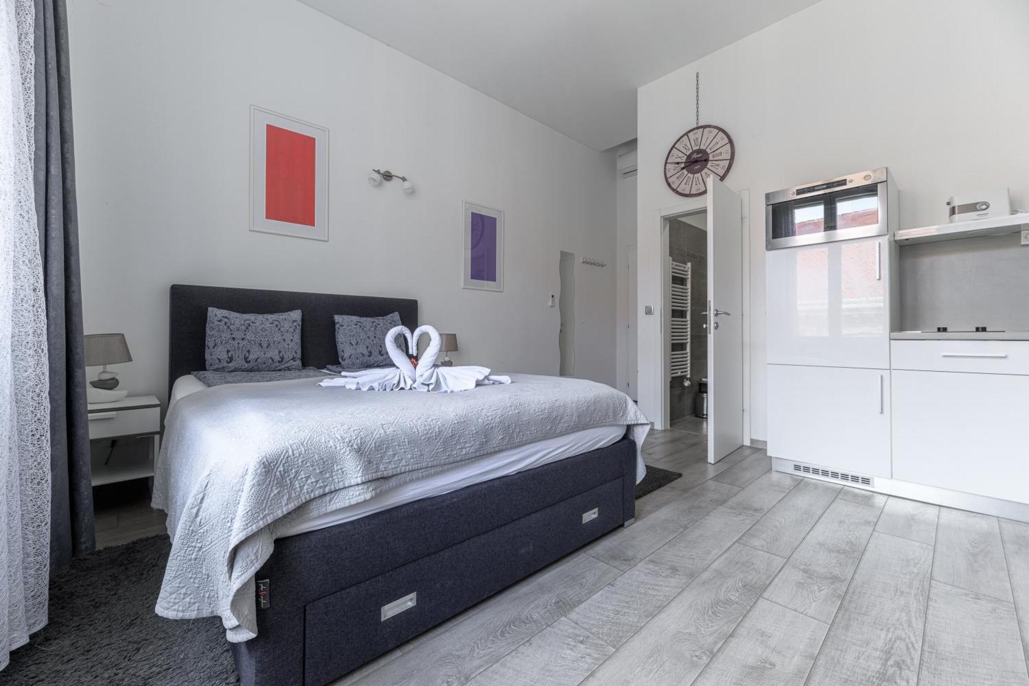 Deluxe Apartments Ria ザグレブ エクステリア 写真